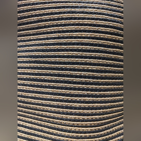 NWOT! Eric Javits - Squishee Tote II | Natural & Black Stripes | ~16x13x5 - Picture 10 of 17